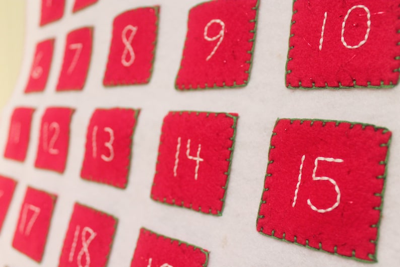 Felt Advent Calendar Pattern: DIY No-Sew, Machine Sew, or Hand Sew image 4