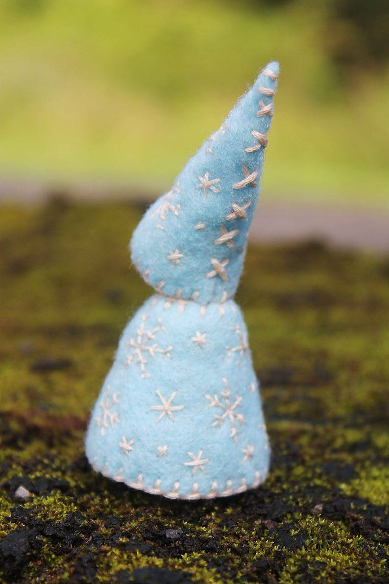 Snowflake Gnome Peg Doll Vegan image 2