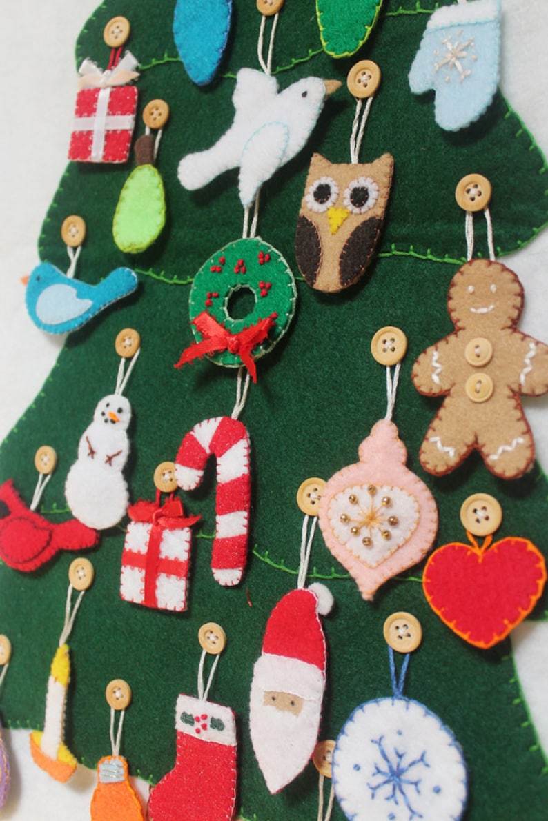 Felt Advent Calendar Pattern: DIY No-Sew, Machine Sew, or Hand Sew image 3