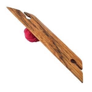 8 Inch Beveled Inkle Weaving Shuttle - Handcrafted from Red Oak