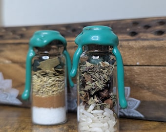 Money Spell Jar, Luck Jar, Witchy Altar Decoration