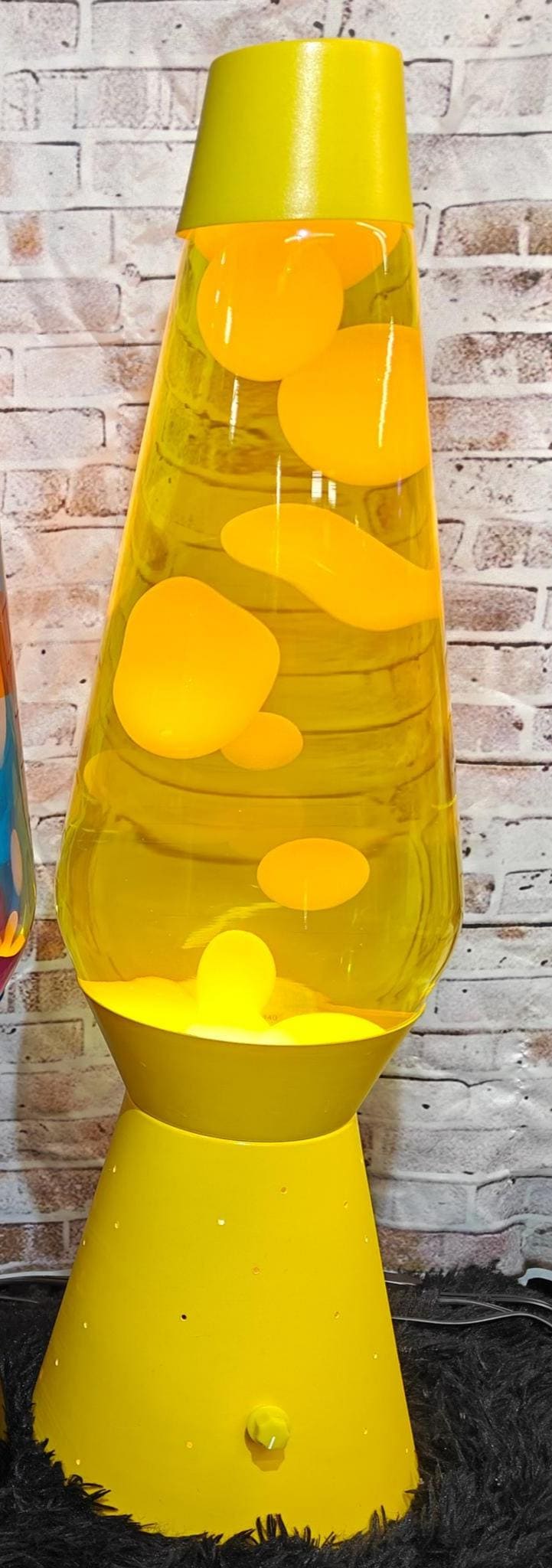 Custom Made 27-inch Grande Lava Lamp: Yellow Lava, Starlight Base