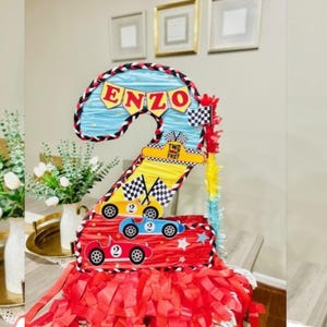 Race car pinata, classic car pinata, pinata with numbers 1 to 9, car pinata, personalized pinatas, car-themed birthdays