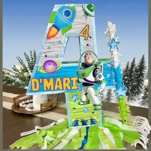 Piñata de Buzz Lightyear: Toy Story, temática espacial, personalizada imagen 5