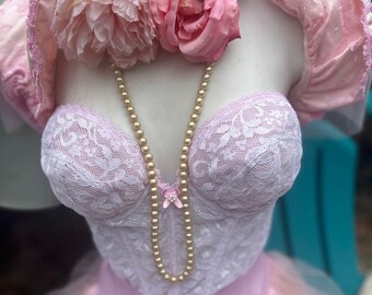 Pink  vintage bustier  boned  50s style   pin up burlesque  32 34B  from vintage opulence on Etsy