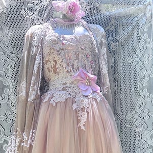 Cream wedding dress for boho bride  lace romantic bridal gown vintage Victorian bohemian dress for outdoor ceremony shabby chic dress M