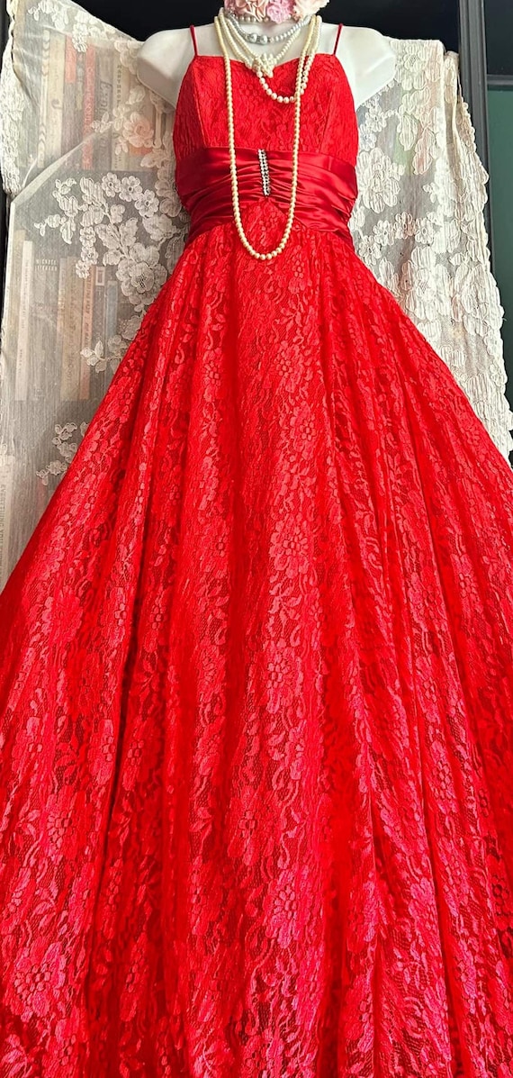 Red Lace Dress , Vintage Vampy Gown , Halloween Costume , Stage Dance Dress,  Red Vampire Dress, 50s Style Red Lace Crinoline Dress, Vamp - Etsy