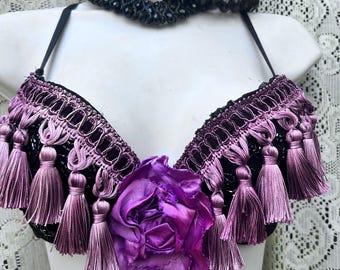 Reggiseno nero con nappe, costume burlesque, dark cabaret, lingerie da boudoir, circo vintage, showgirl gotica, danza del ventre, vaudeville, personalizzato