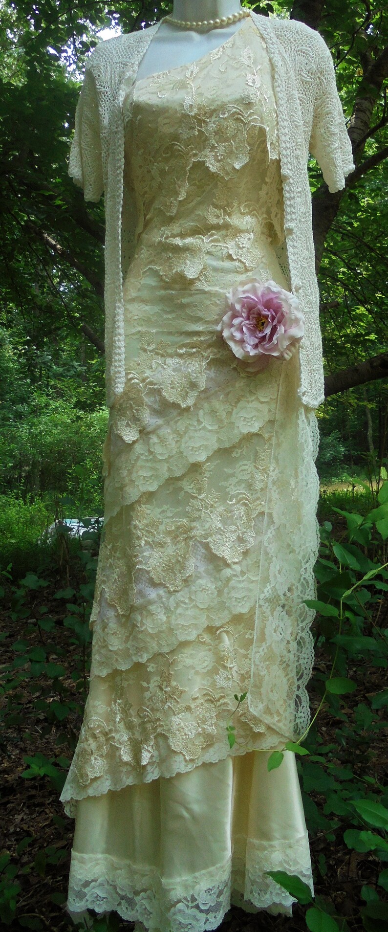 The Lineage Dress (Ivory)