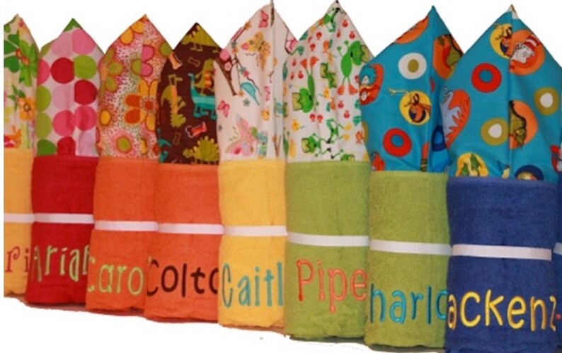 gift. Beach Towel Toddle /& Big Kid Towel Bitty Blooms Lavender Hooded Towel Monogram Personalization Available Embroidery