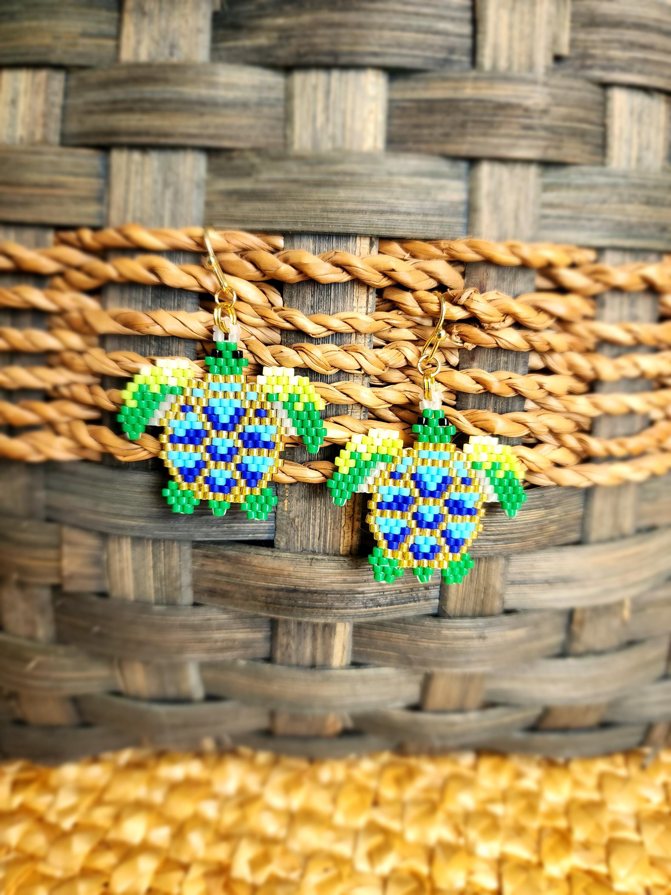 Green Sea Turtle Earrings | Miyuki Delica Glass Beads | Peyote Stitch ...