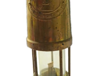 Vintage Brass and Cooper Kerosene Lamp Made by E Thomas & Williams