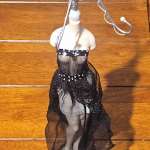 Vtg Tabletop Jewelry Stand Mannequin Black Elegant Dress 32 cm Jewelry Holder Retro Accessory Display Necklace  Earrings Organiser Unique