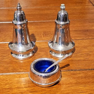 Vintage Cooper Ludlam Silver Plated Cruet Set, Boxed Sheffield Condiment Set, Salt Pepper Mustard Pot and Spoon, Cobalt Blue Glass Liner