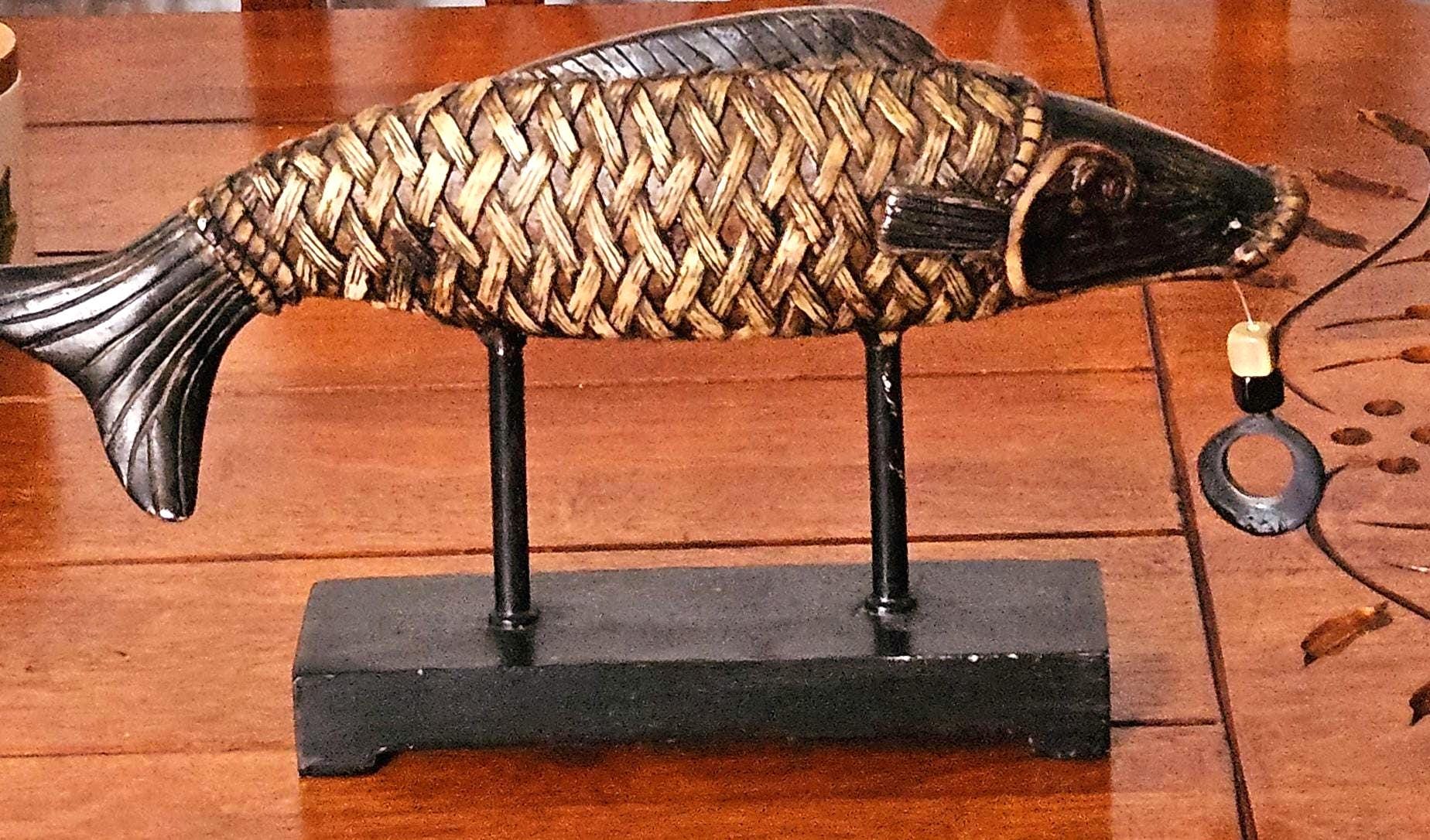 希少なアンティークの囲炉裏自在鉤 - 手彫りの木製囲炉裏鉤、魚の