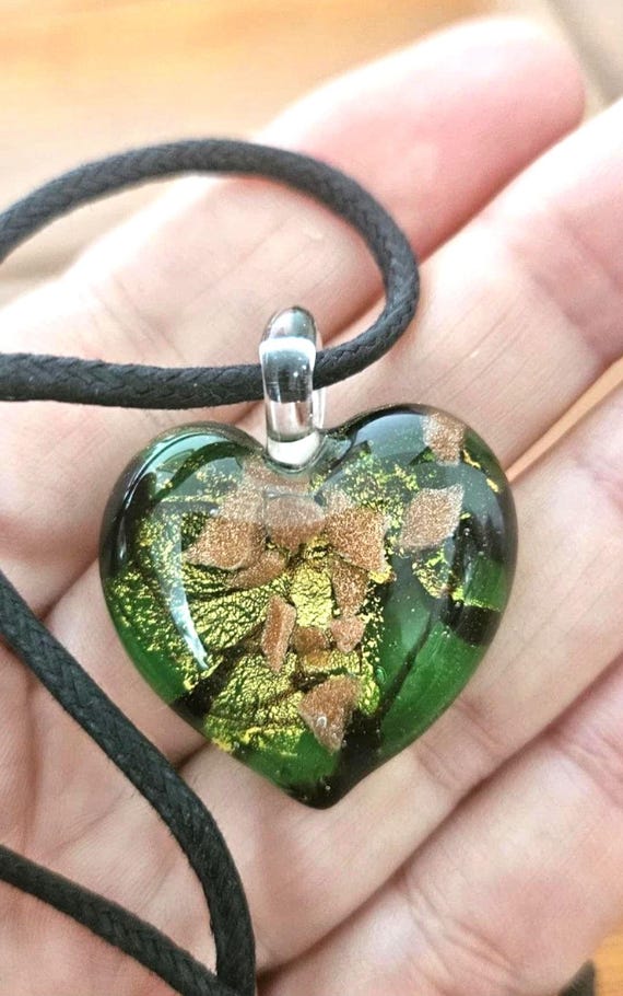 Antica Murrina Venezia Tender Emerald Heart Pendant on Leather