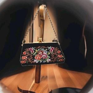 Art Deco Petit Point Floral Embroidery Gold Tone Chain Evening Bag Clutch Purse