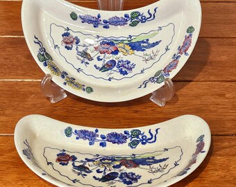 Antike Copeland Spode Halbmond-Halbmond-Gerichte, Knochensalat-Teller Feine englische Steingut-Exotische Vogel-Chinoiserie