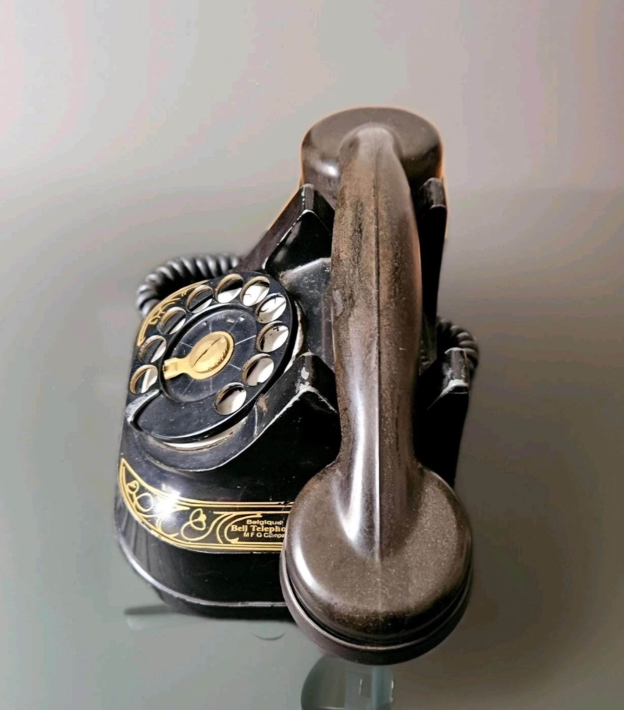 アンティーク ベルギー製 RTT 56　ダイヤル式黒電話 Vintage Bakelite Bell Rotary Telephone MFG Company, C 1956; Phone
