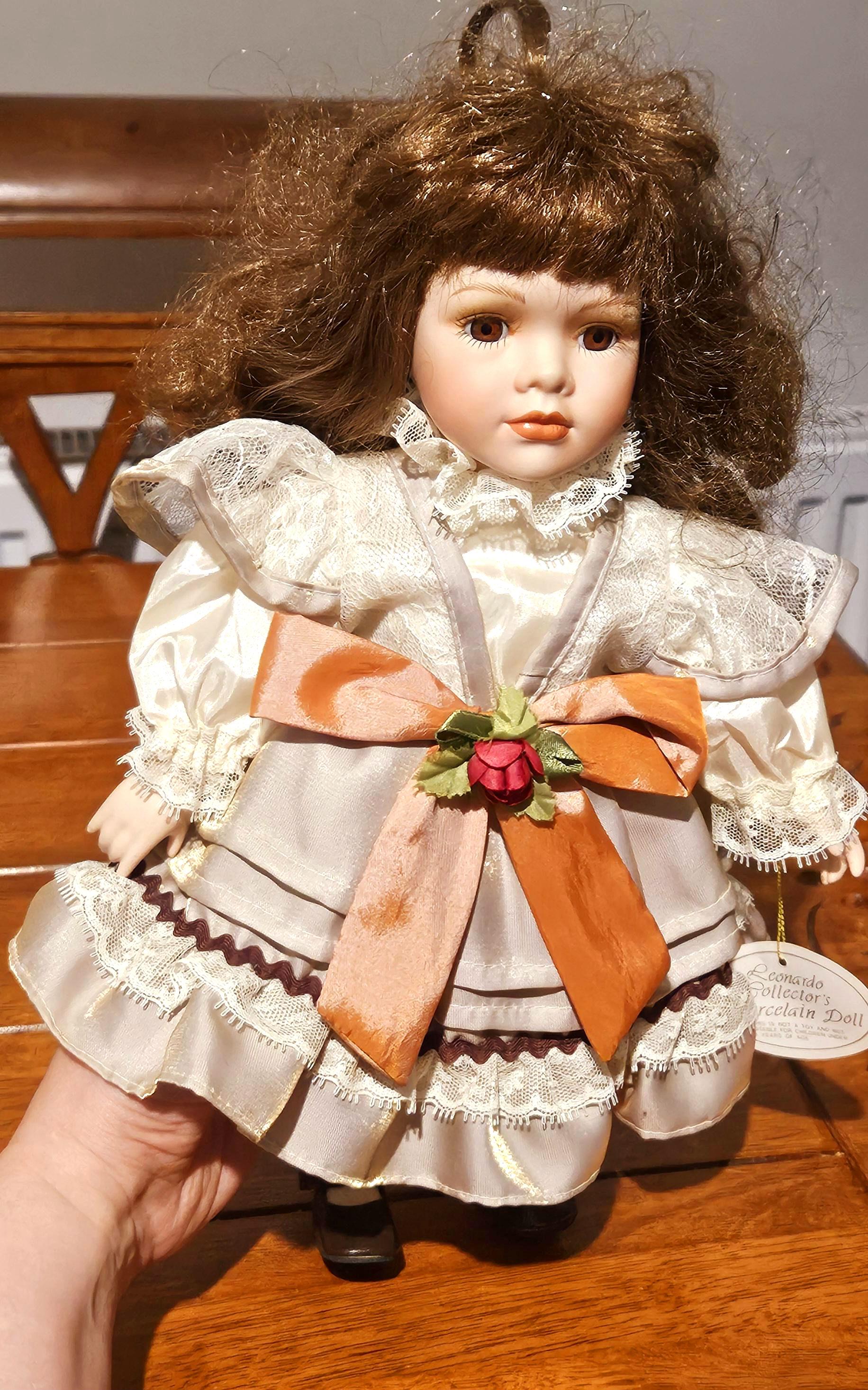 Vintage the Leonardo Collection Porcelain Doll Naomi in Cream Lace