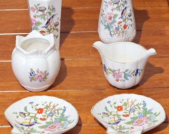 Aynsley Pembroke Knives English Bone China Cutlery Set of 4, Vase