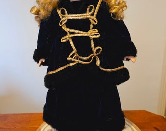 Beautiful Porcelain Doll By Dolls of Distinction - Etsy 日本