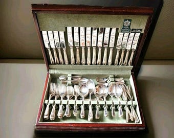 Nice 8 Setting Arthur Price Silver Plated 84 Piece Cutlery Canteen