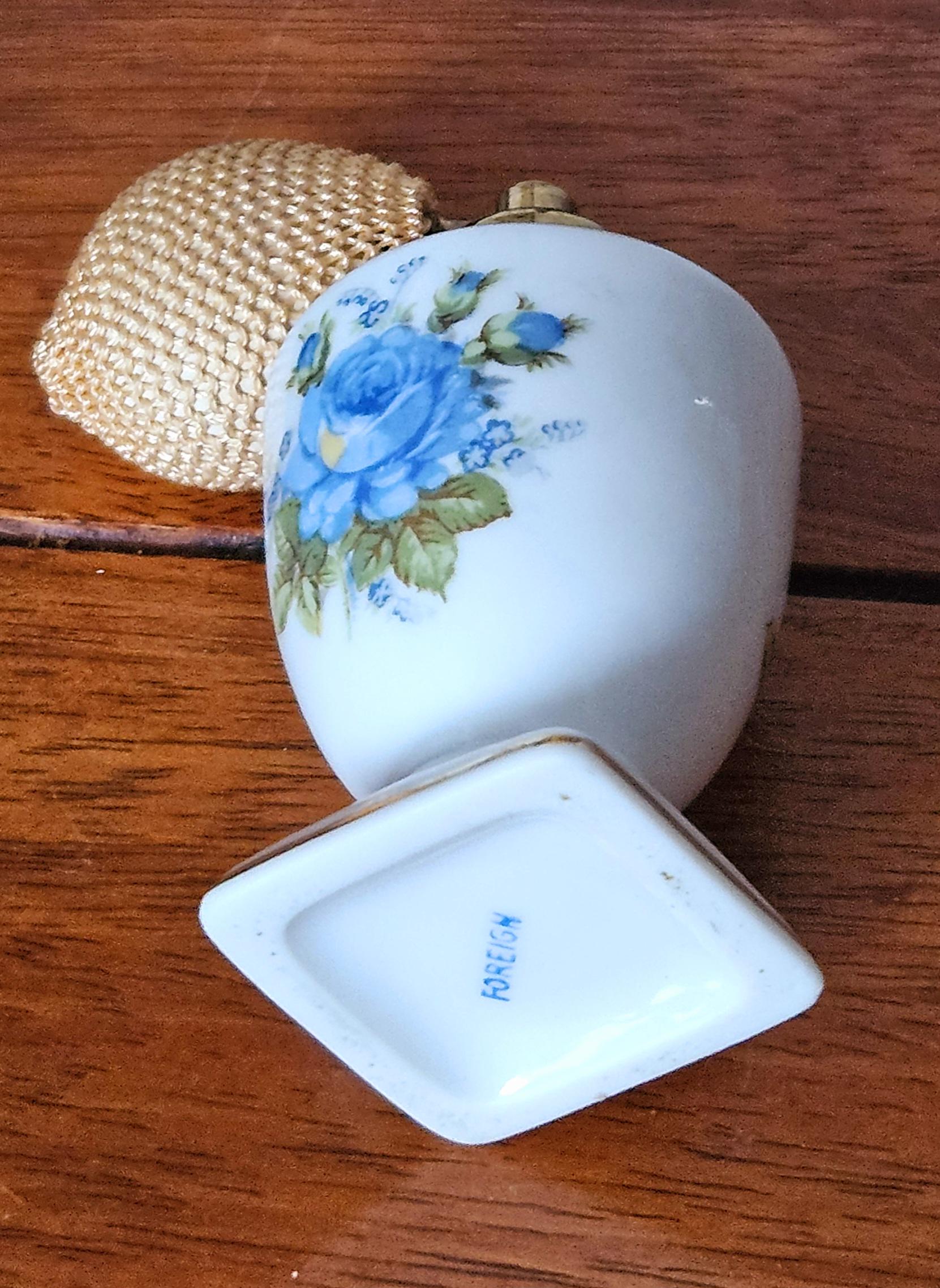アトマイザーと花柄のヴィンテージ磁器香水瓶のペア - Etsy 日本