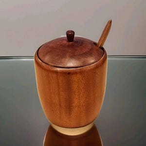 Wooden Salt Box Salt Pot With Lid Salt Container With Spoon Pepper Jars