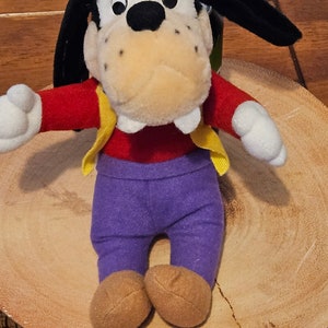 Vintage 1980 s Disney Just Play Goofy Mickey Mouse Clubhouse 10 Inch Bean Plush