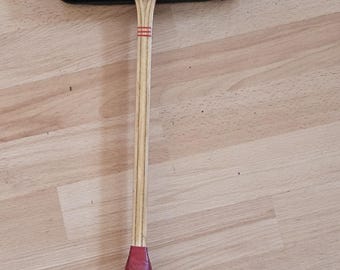 Raqueta de tenis Sondico de madera vintage con accesorio de entrenamiento Dunlop / Super Sports of Scotland