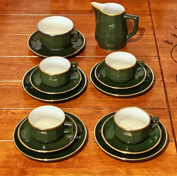 APILCO F.O.B COOP 皿　アピリコ　ヴィンテージ　フランス Apilco France Deshoulières Empire Green 22k Gold Set: 4 Trios