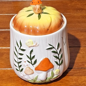 Boîte vintage en céramique champignon et papillon du milieu du siècle • Fabriqué à Taïwan • Bocal de rangement pour cuisine rétro • Décoration cottagecore