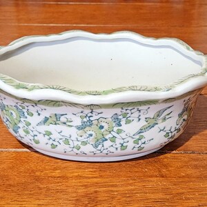 1980s Ceramic Planter Bowl Chinoiserie Green Blue Floral Bird Scalloped Cachepot