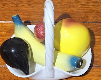 Vintage 1980s Hand-Painted Ceramic Woven White Petite Fruit Bowl Centerpiece – Decorative Lattice-style Basket with a Twisted Handle.