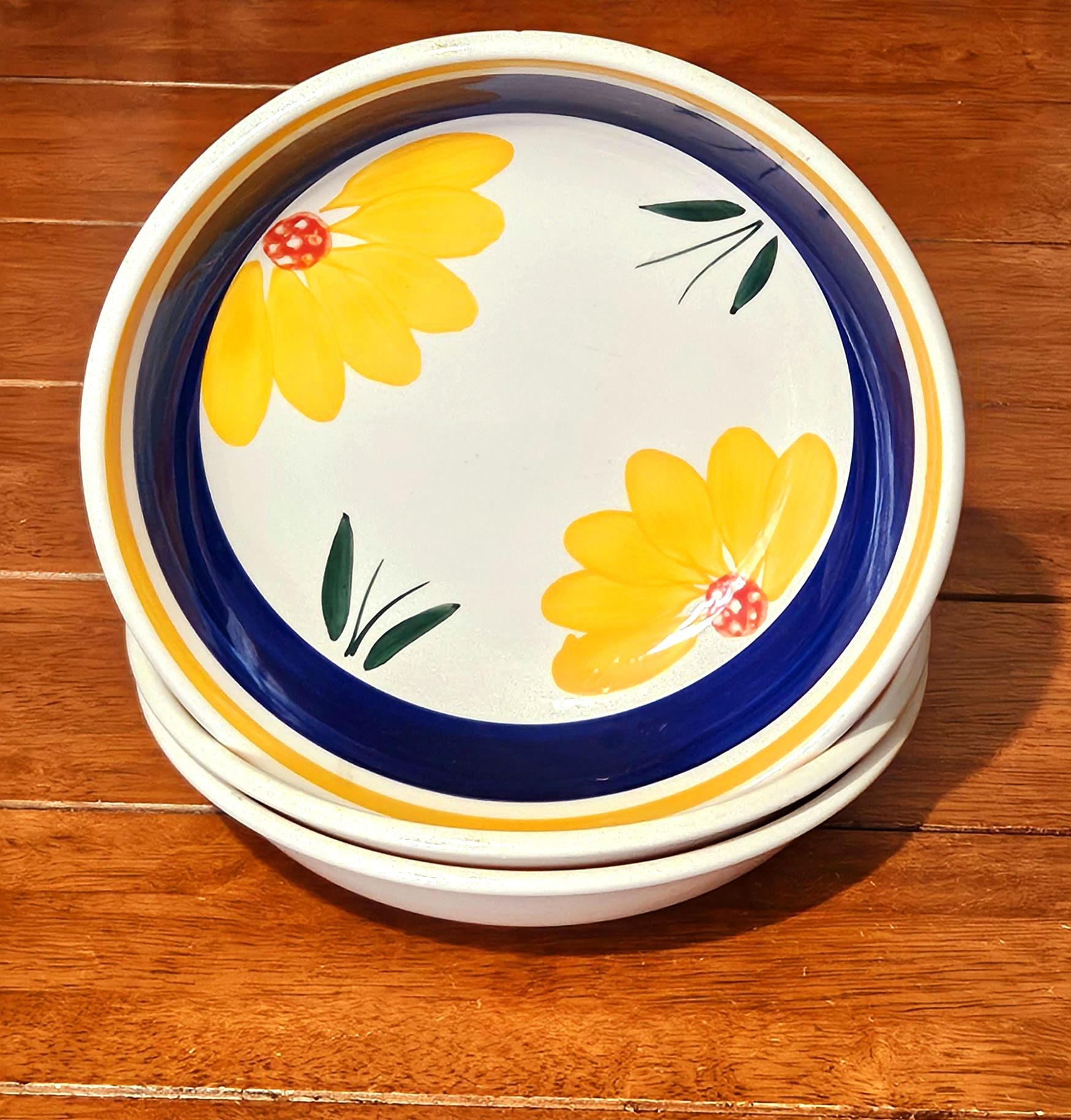 La Primula Pasta Bowl - Etsy