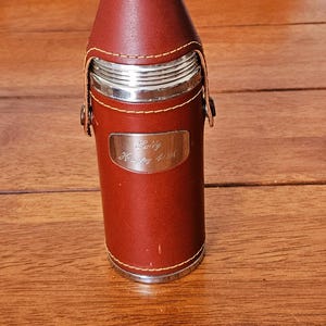 Flacon de hanche Hunter en cuir vintage 8 oz en acier inoxydable 4 tasses gigognes Fabriqué au Royaume-Uni