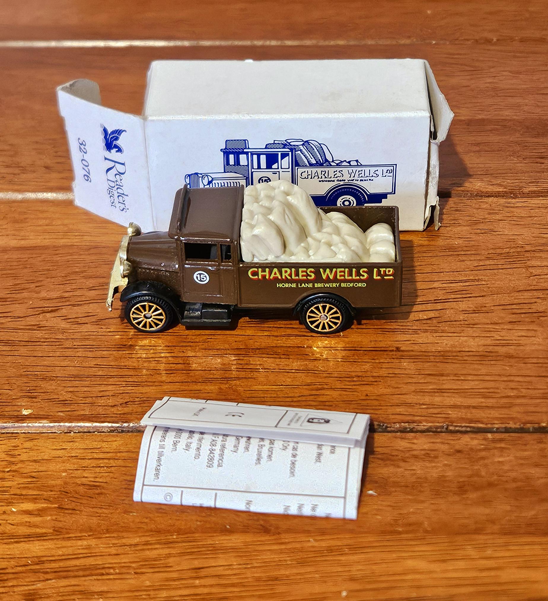 Vintage Corgi Morris Trucks Set of 2 Boxed Diecast Cars Readers