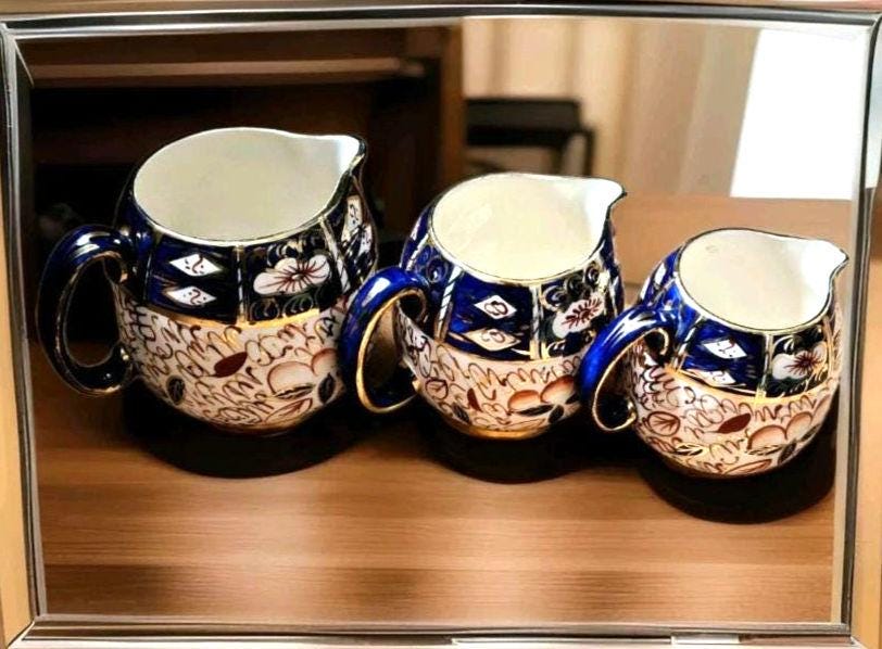ヴィンテージ 陶器 伝統伊万里 3段階目盛り付き水差し ガウディ