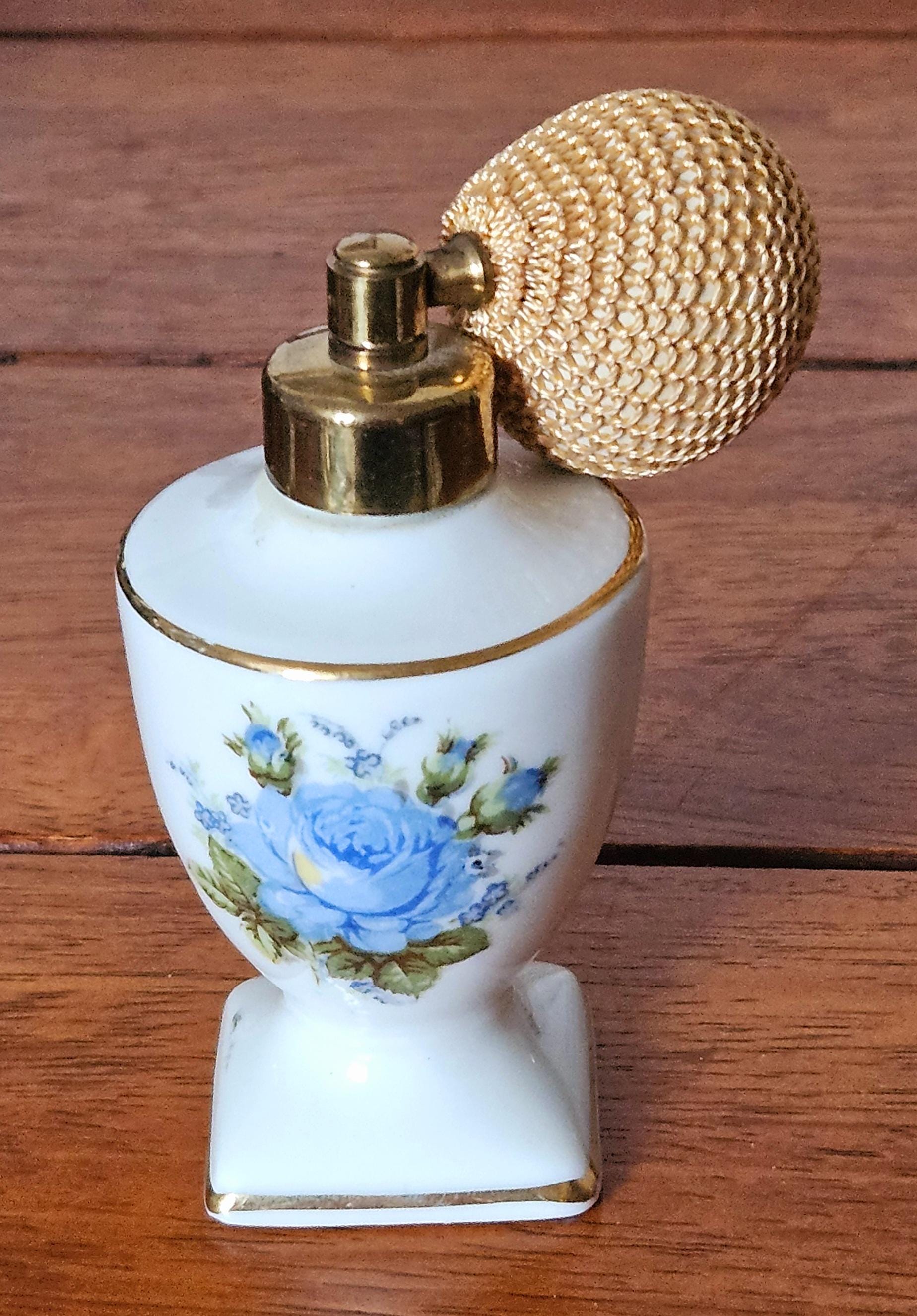 アトマイザーと花柄のヴィンテージ磁器香水瓶のペア - Etsy 日本