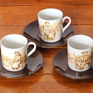 Vintage Dutch 3 Tea Coffee Cups And  Saucers Souvenir from Netherlands Folk Art Mug Nederlandse Klederdracht Handpainted