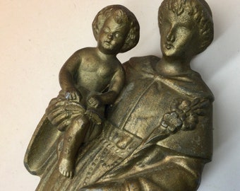 Vintage Saint Anthony of Padua Statuette with Christ Child and Lilies