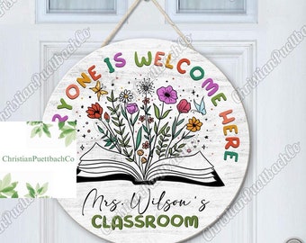 Cintre de porte d’enseignant de nom personnalisé, panneau en bois d’enseignant de fleurs sauvages, panneau rond en bois, panneaux pour salle de classe, meilleurs cadeaux pour les enseignants