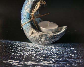Moon Tealight Candle Holder – Handmade Cement Lunar Décor – Minimalist Home Accent – Gift Ready