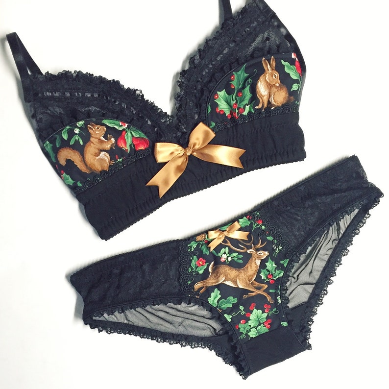 Black Heart & Vintage Holiday Woodland Print Bra Pick Your Size Vintage Christmas Reindeer Custom image 2