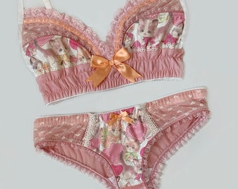 Rose Pink Valentine Kittens & Hearts Panty - Pick Your Size