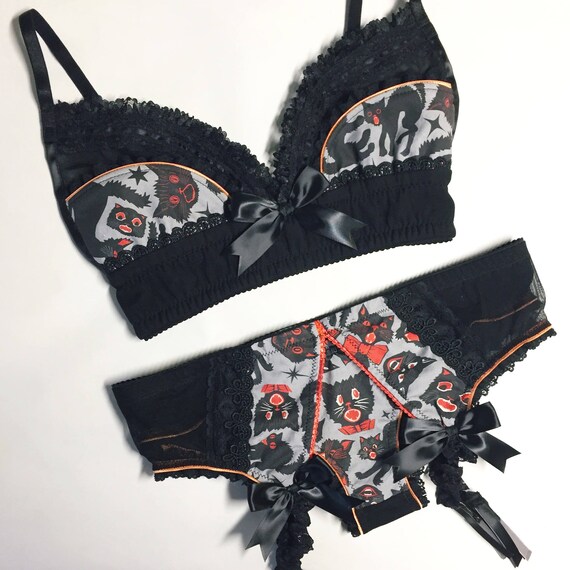 Black Cat Halloween Print Bra Pick Your Size -  Norway