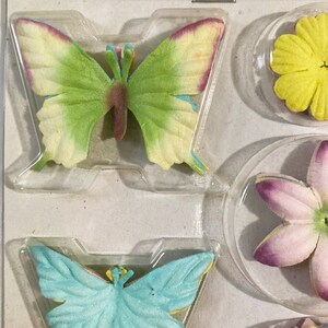 Package of Mulberry Paper Butterflies and Flowers image 4