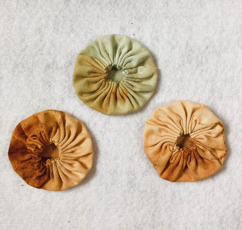 Set of 3 Yoyo's from Rusted Fabric image 1