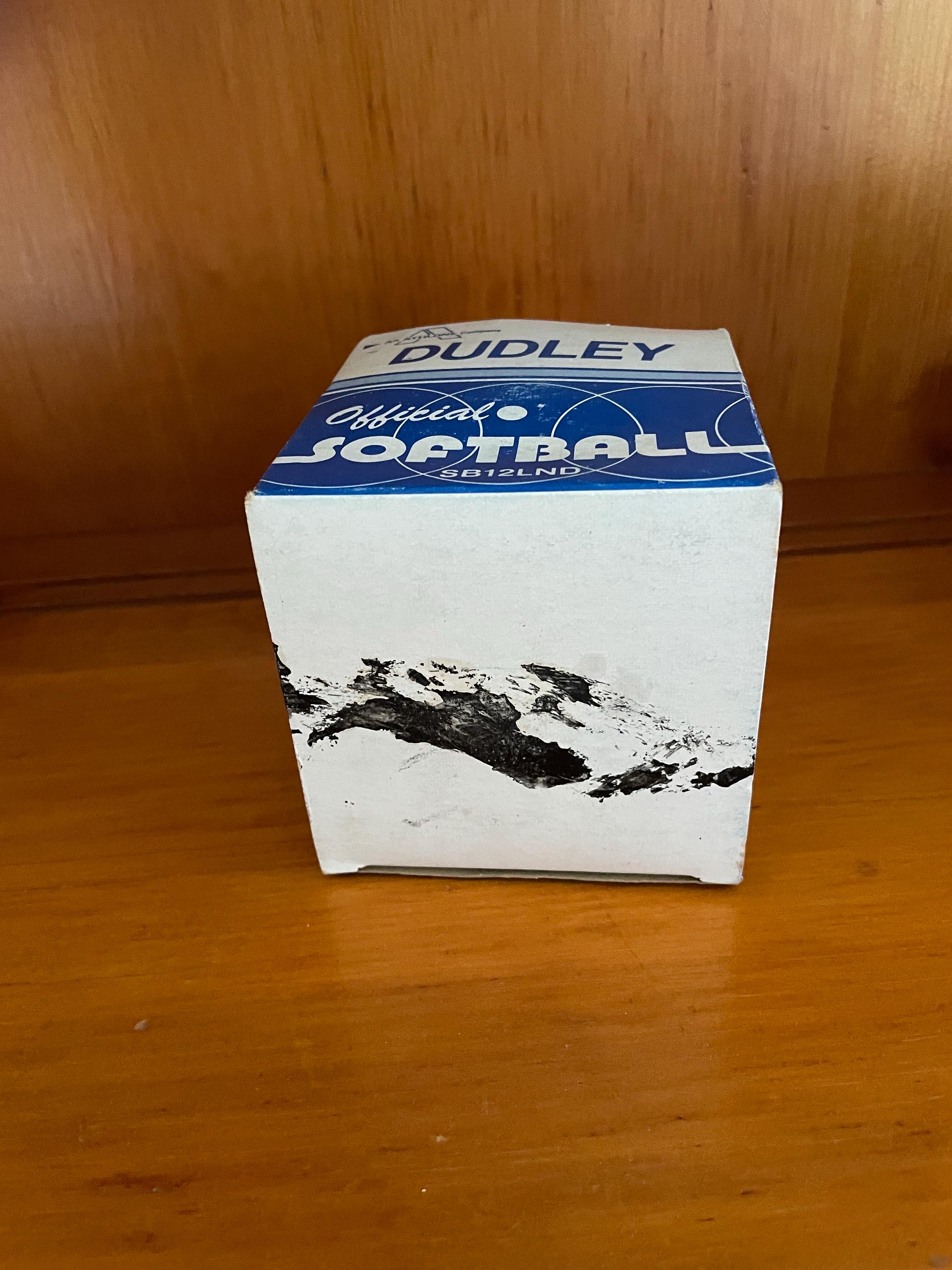 Softball Officiel Vintage Dudley - Dans Son Emballage D'origine - Sb